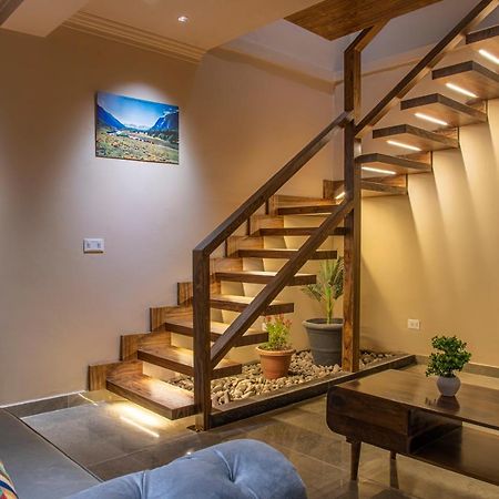 Hillcrest Heights Kasauli Exterior photo