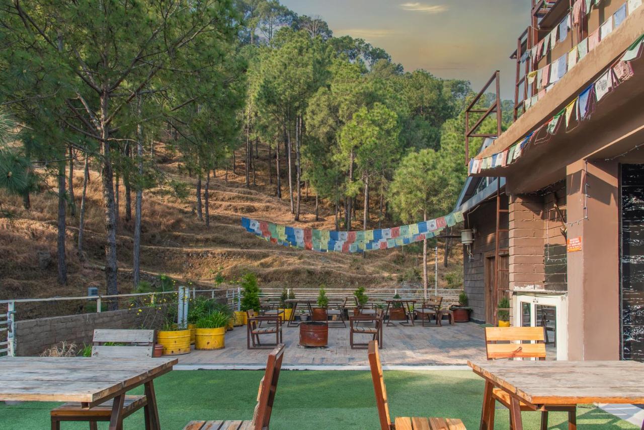 Hillcrest Heights Kasauli Exterior photo