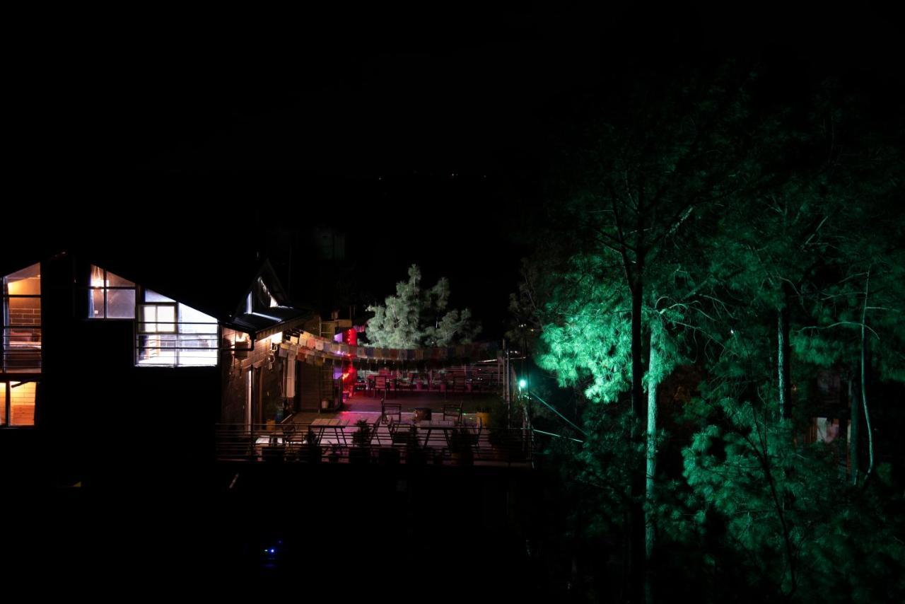 Hillcrest Heights Kasauli Exterior photo