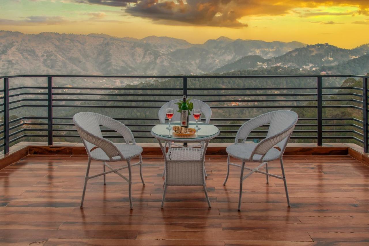 Hillcrest Heights Kasauli Exterior photo