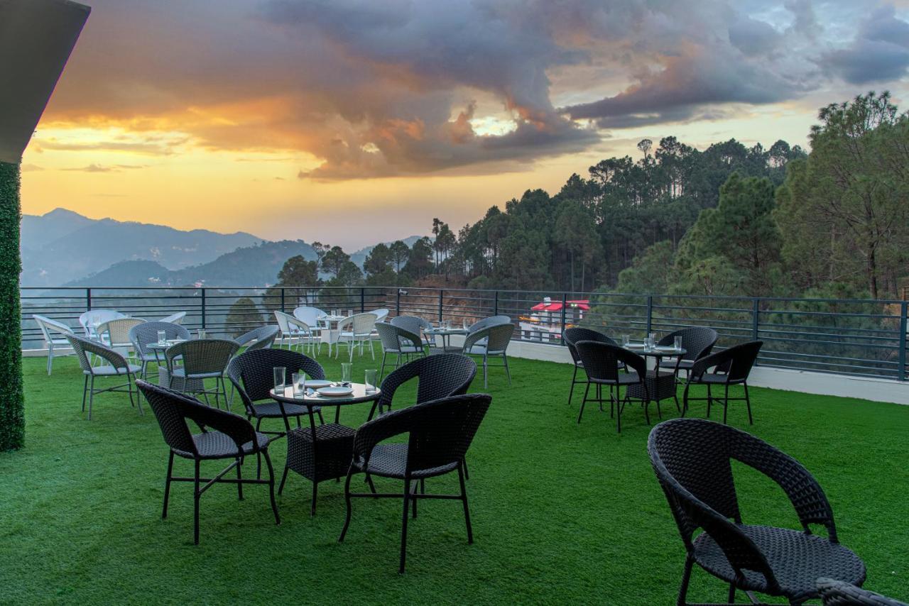 Hillcrest Heights Kasauli Exterior photo