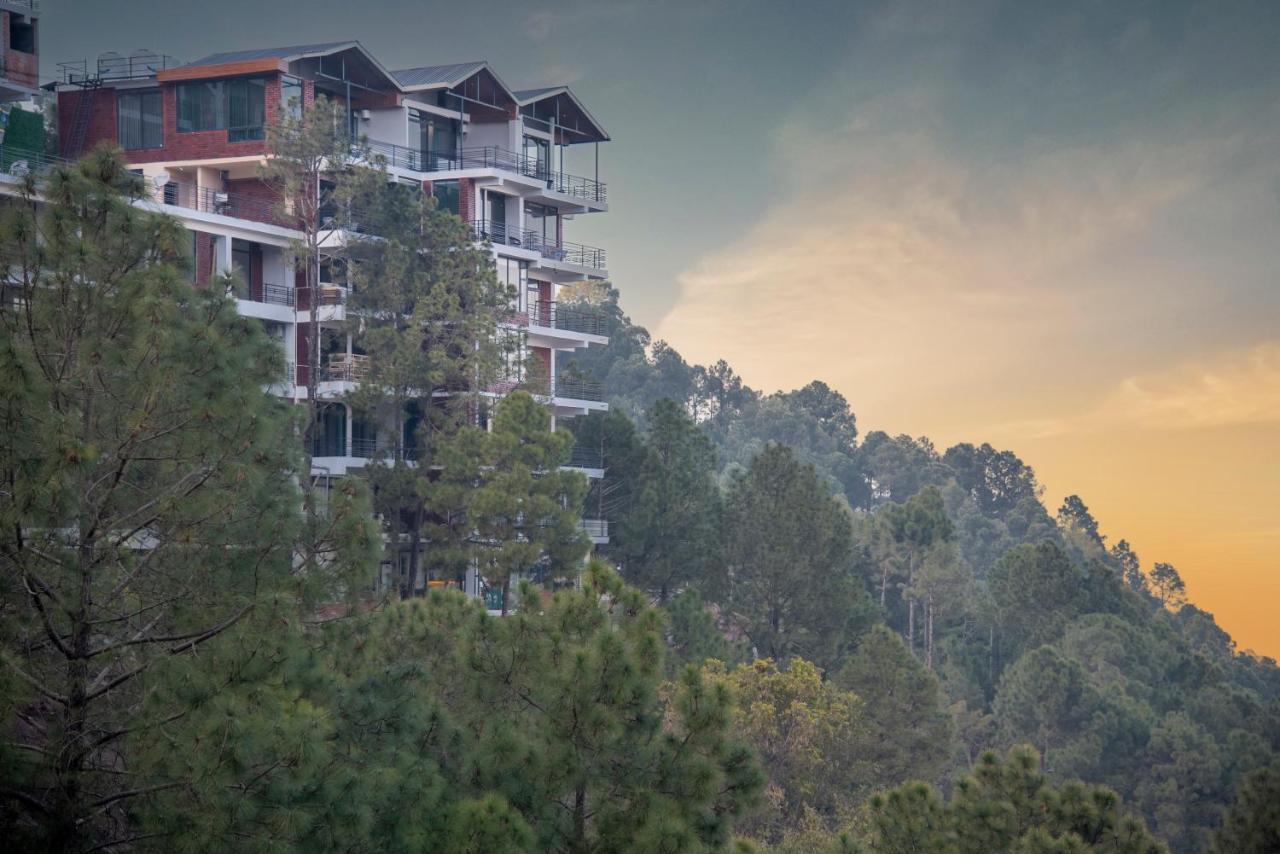 Hillcrest Heights Kasauli Exterior photo